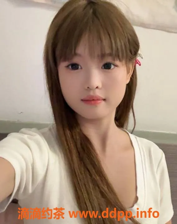 广州楼凤-广州金沙洲小菲儿，700元起服务