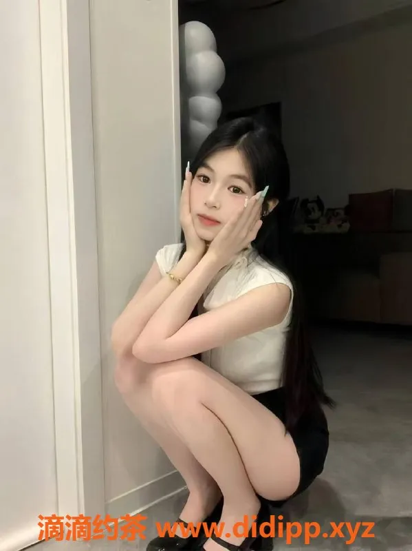 杭州楼凤资源信息,余杭嫩妹Yoyo，舌吻69互舔800元起