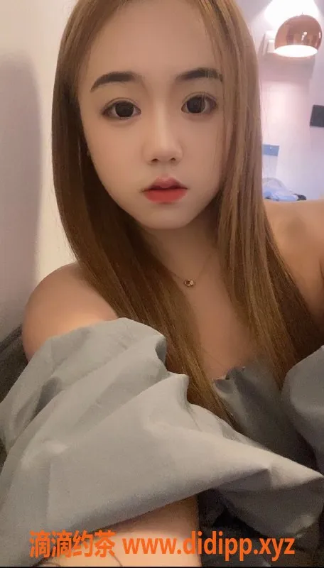 成都楼凤资源信息,成华区团团，18岁小巧可爱姑娘，服务超体贴