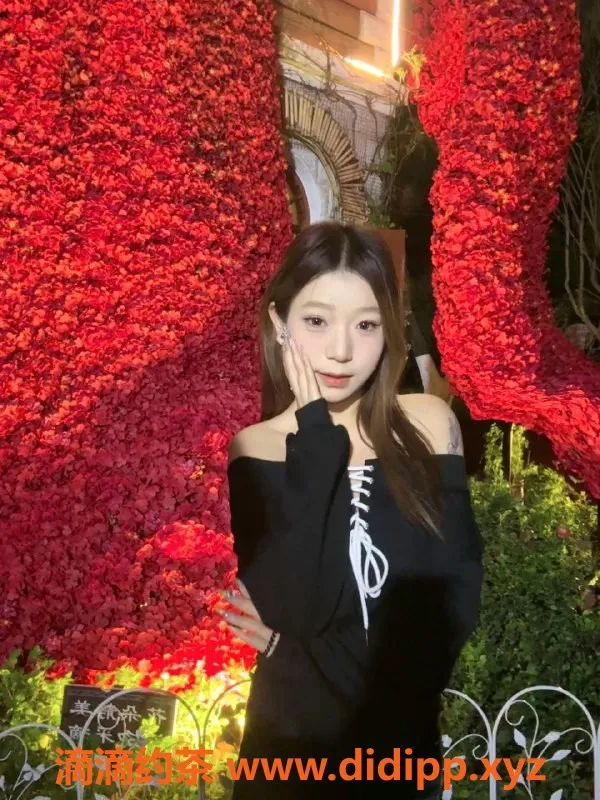 成都楼凤-锦江区甜美18岁妹子，C杯身材，超赞服务