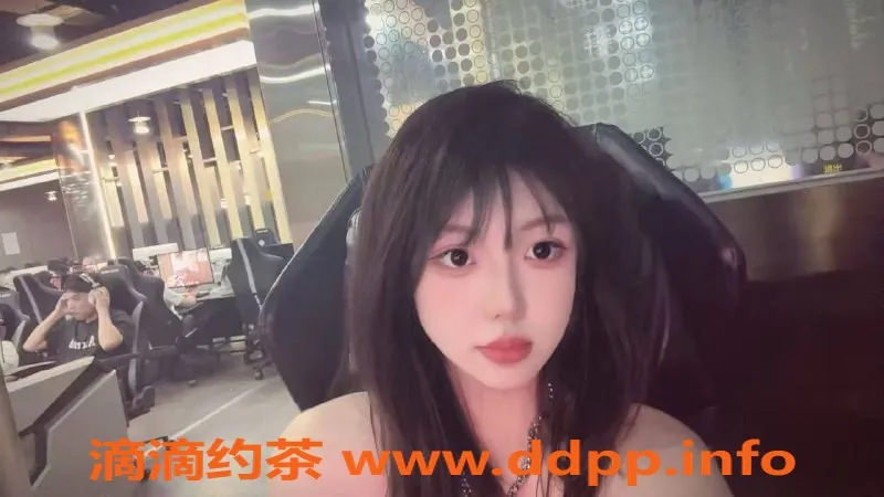 郑州楼凤资源信息,管城区小宝，20岁170cm，51kg，服务多样！