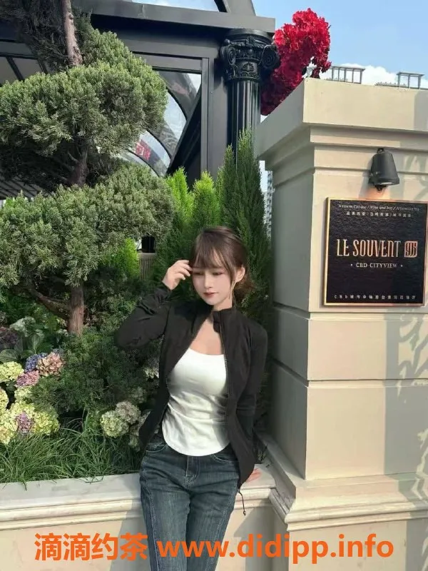 广州楼凤-广州天河江淮，蛇吻服务，800起