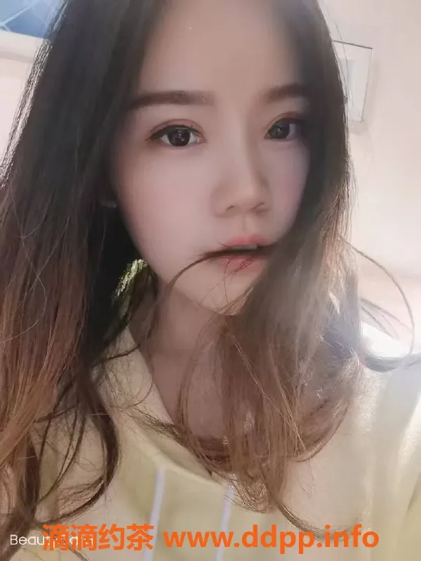 北京抓龙筋-朝阳小奶豆，171cm身高，24岁风骚类型高端服务