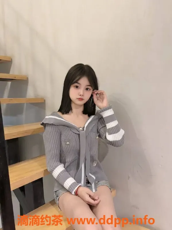 成都楼凤-武侯区茶茶：160cm、85斤、19岁宝藏妹