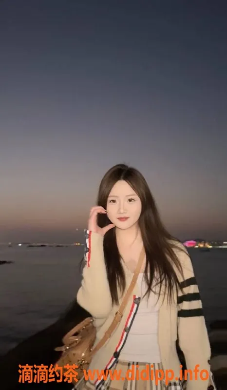 长沙楼凤-岳麓区小菲，600元精彩服务推荐