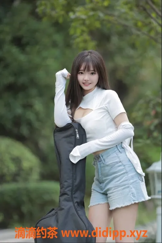 成都楼凤资源信息,成华区小星萝莉，155cm大胸嫩妹，7P起