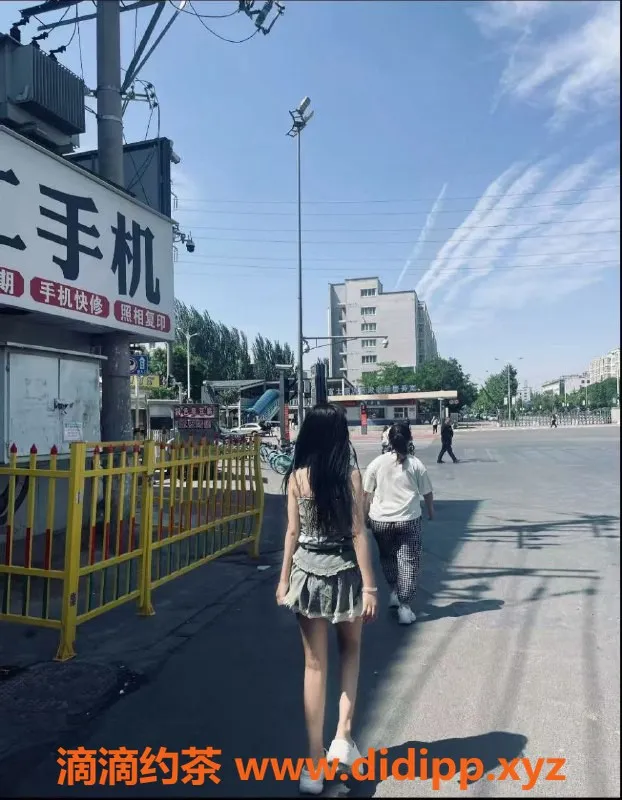 太原楼凤-太原小玉，700元，服务项目98，诚邀体验