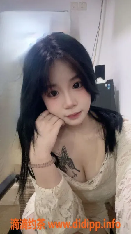 长沙楼凤资源信息,岳麓区嫩妹布丁，500p三件套超值体验