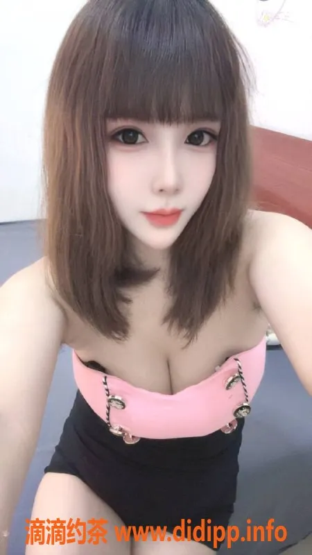 杭州楼凤-乐乐自聊，155cm娇媚天使，500p畅享女友体验