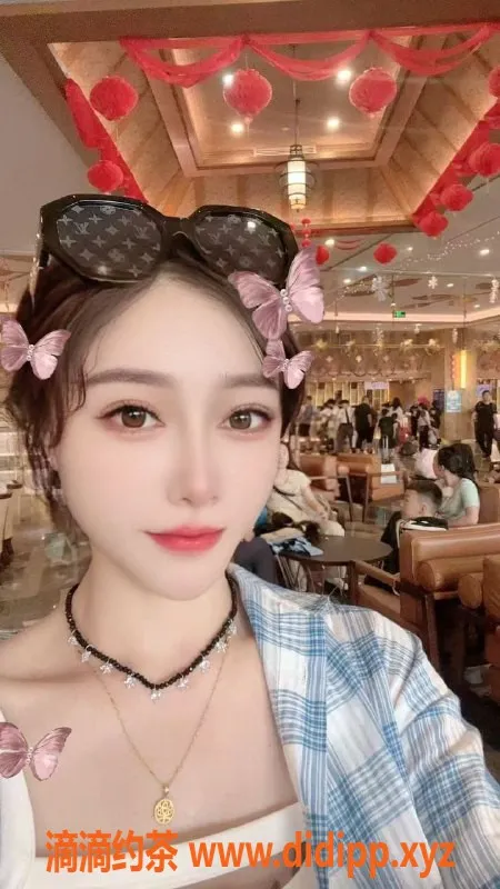 南昌楼凤-青云谱贝贝，160cm 45kg 26岁，服务多样