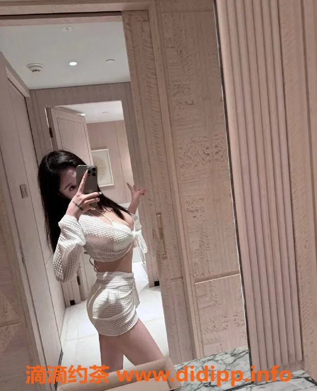 深圳spa会所-罗湖悦悦26岁36E天然真胸，火辣身材尽显魅力
