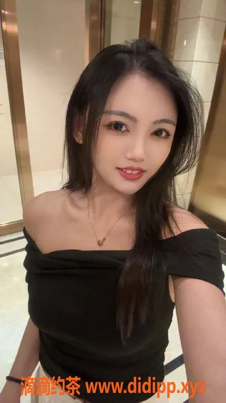 广州楼凤-天河小甜甜，700元约会，御姐服务