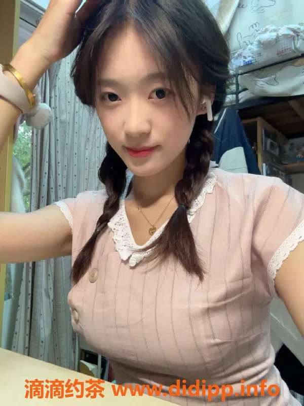 杭州楼凤-子熙：胸C蜜桃臀，165cm大一学生调情服务