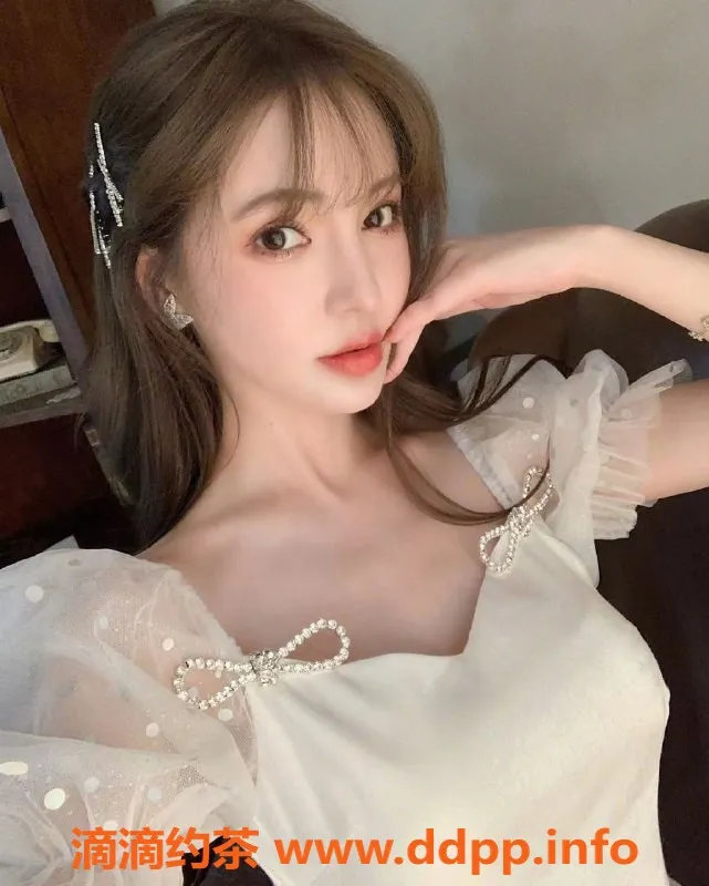 上海楼凤-上海子凌，165cm，96斤，超白大眼，唯美服务体验