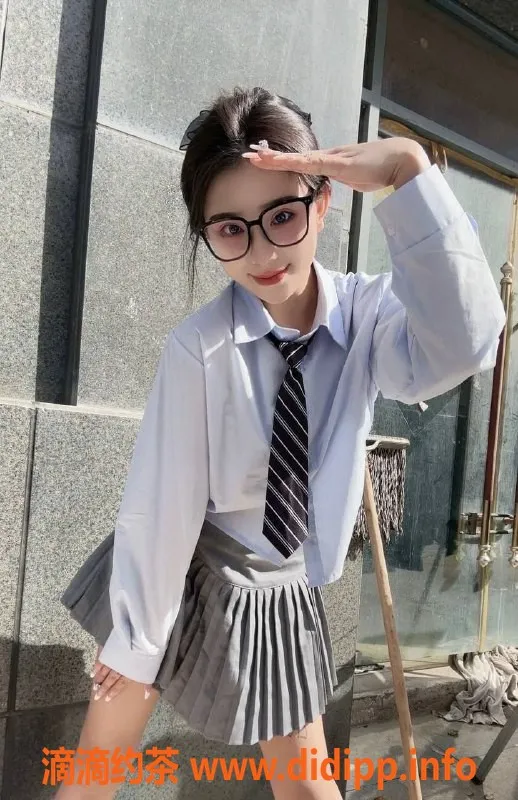 长沙楼凤-雨花区万妮达，500p无套服务等你来体验！