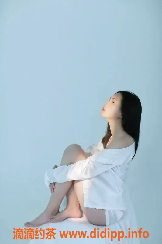 杭州楼凤-贝贝95 桃花源拱墅 性感服务500起