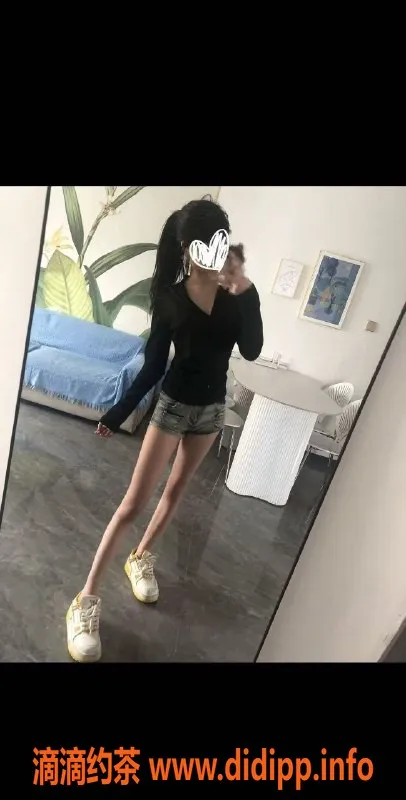 太原楼凤资源信息,太原小店区小文19岁，700元98项目服务