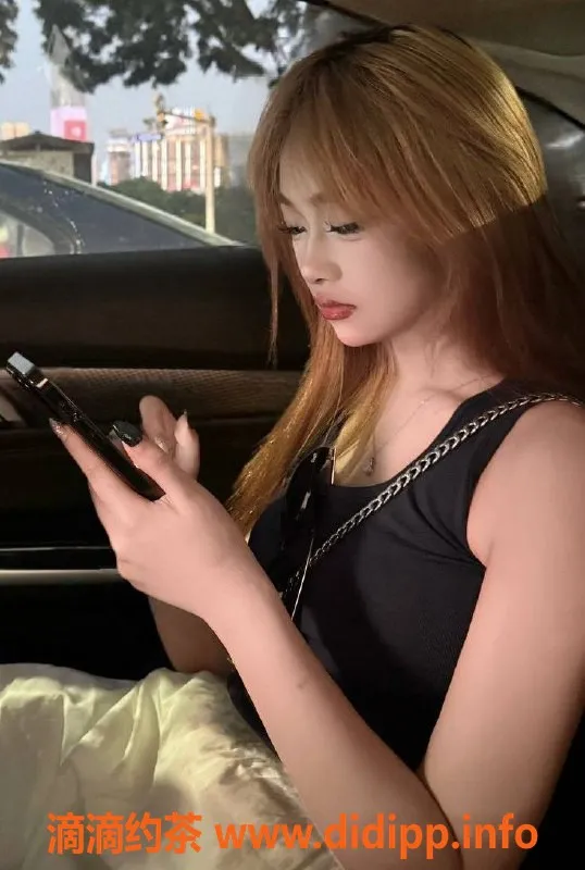 长沙楼凤资源信息,岳麓区小福，热情服务，600p起