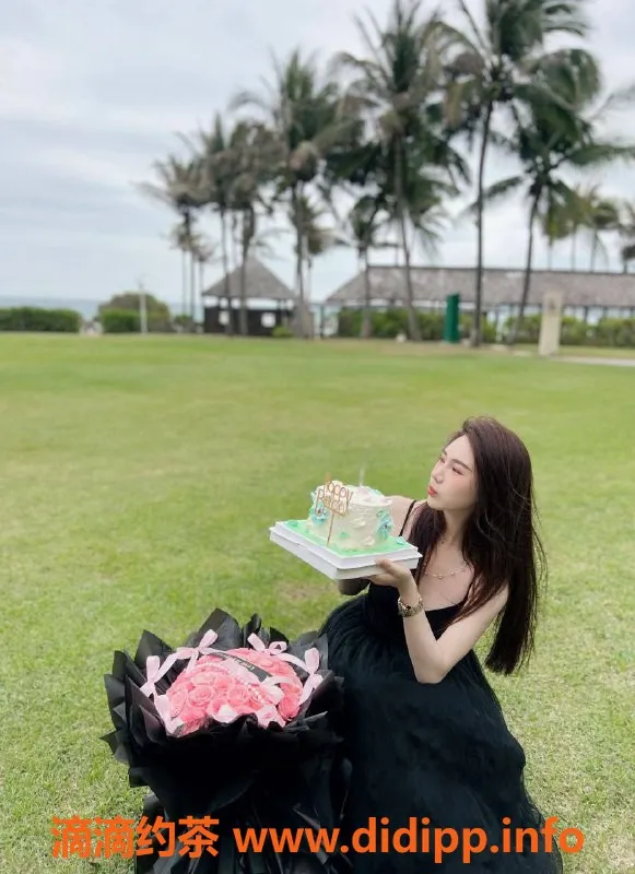 广州楼凤-天河嫩妹小雅，1500一小时视频验证！