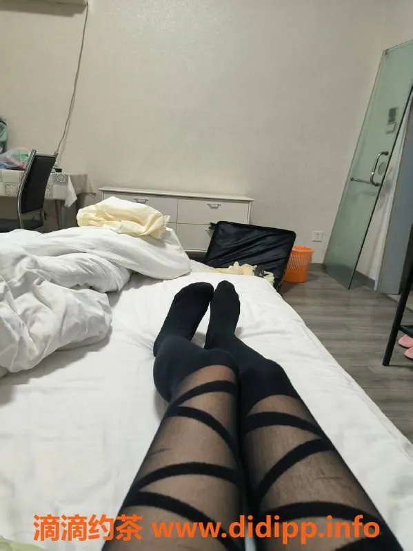 宁波楼凤-小茉莉163cm、45kg、32B，实惠服务让你欲罢不能！