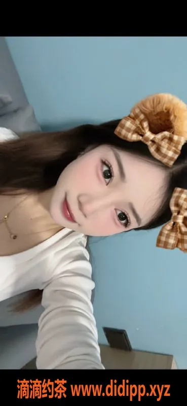 长沙楼凤-岳麓区柚子 160cm/47kg/36C 口爆调情快乐体验