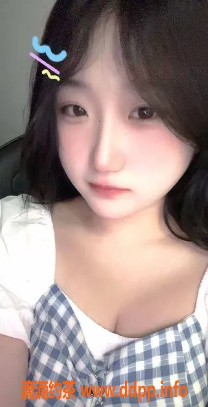 长沙楼凤-晶晶，雨花区18岁165cm，D杯，服务轻松价位500