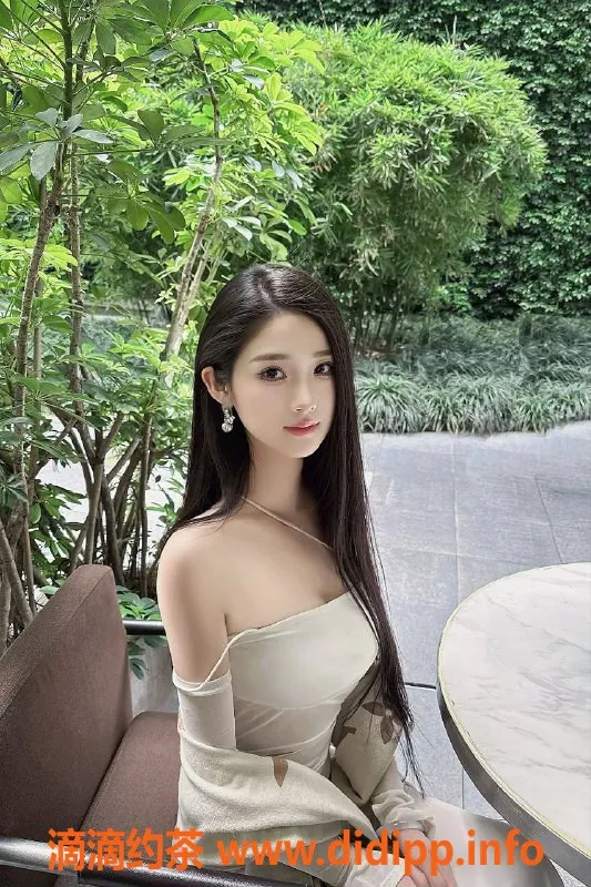 宁波楼凤-宁波西禾御姐模特 173cm C罩 23岁热情服务