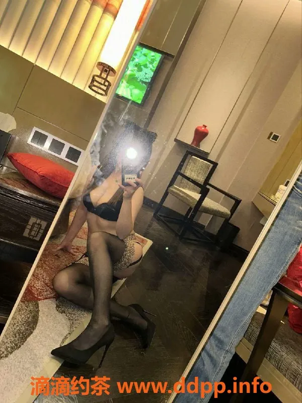 福州楼凤-台江区妮儿可，160身高C胸，700P起！