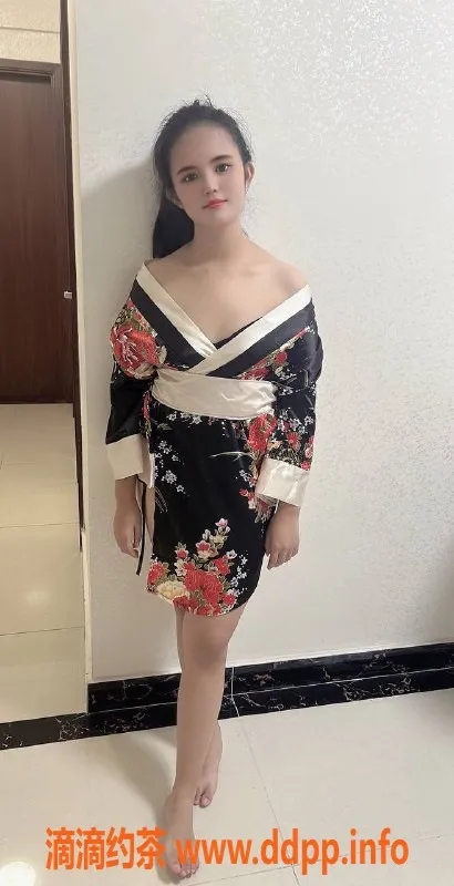 广州楼凤-天河嫩妹悠悠，600元享受视频验证服务