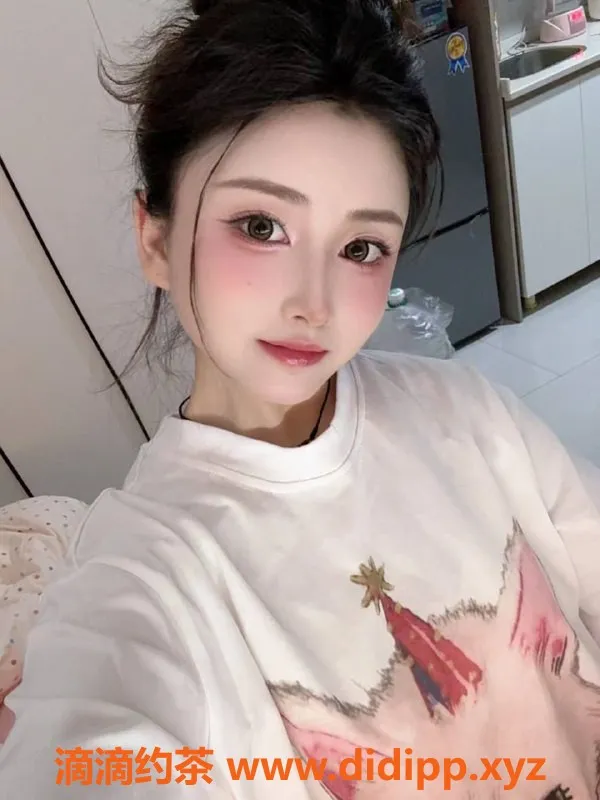 东莞楼凤-新晋嫩妹颖颖，164cm超模身材，提供69等多种服务