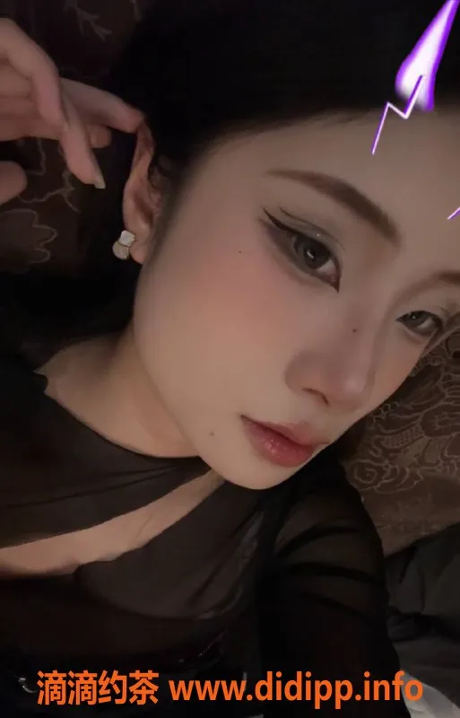 广州楼凤资源信息,天河嫩妹小耶，600元私密服务等你来约！