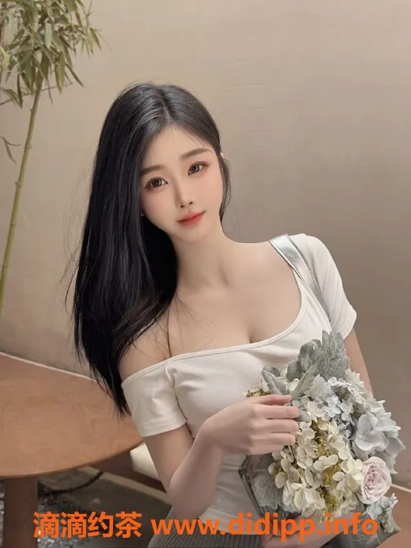 广州楼凤-广佛小丫头，800元课费，服务一级棒