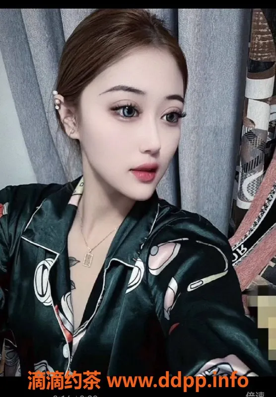 郑州楼凤-管城区兔宝24岁，168cm，45kg，全套服务只需13元