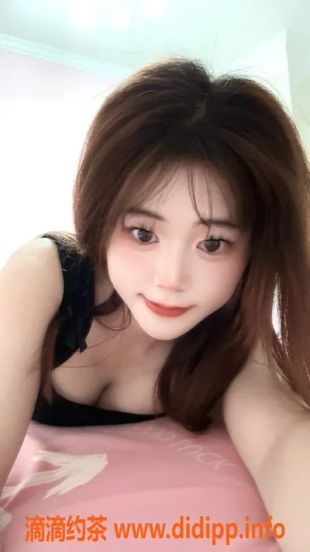 武汉楼凤-洪山区伊洛，158cm 45kg，专榜入驻，500p起