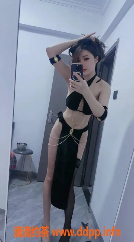 成都楼凤-乌兰娜 25岁 顶级御姐 168cm 110斤