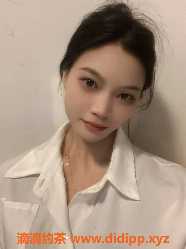 武汉楼凤-洪山区小梦，161cm，500P服务体验推荐