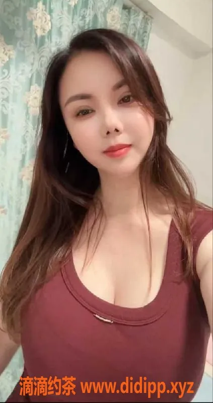 深圳楼凤-宝安紫棋姐，27岁162cm，38E倾情服务