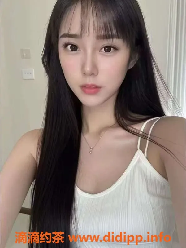 广州楼凤-越秀汤汤26岁，166cm 风骚韵味双飞服务