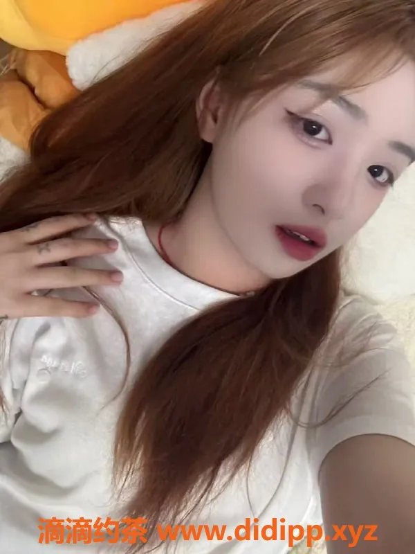 东莞楼凤-虎门小洋芋，19岁163cm甜美女神，热情服务等你来体验！