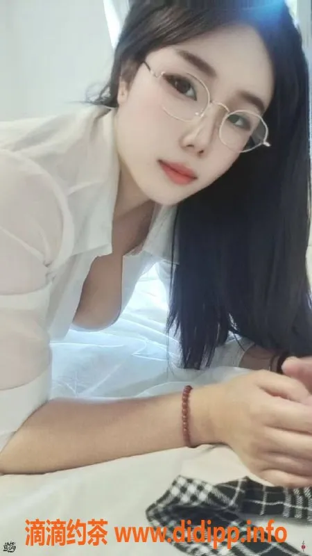 北京楼凤-海淀北宫门36D软妹，500元优质服务