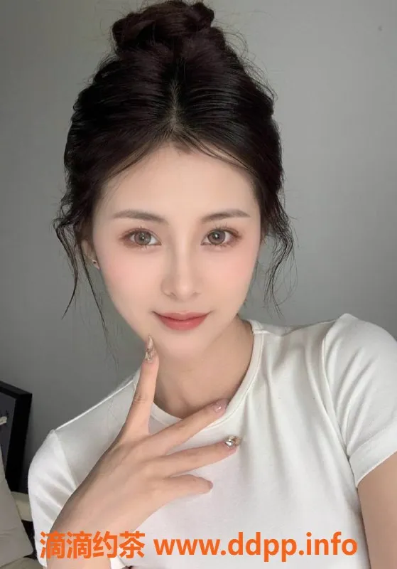 成都楼凤资源信息,武侯区嫩妹白白，7P代聊，课时费7/12