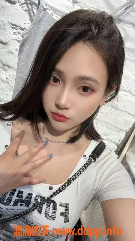 成都楼凤-武侯大区御姐车晴忆，颜值耐看，价格亲民