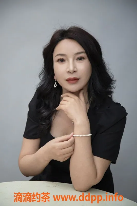 昆明楼凤-西山区诺诺，500元热情服务等你体验