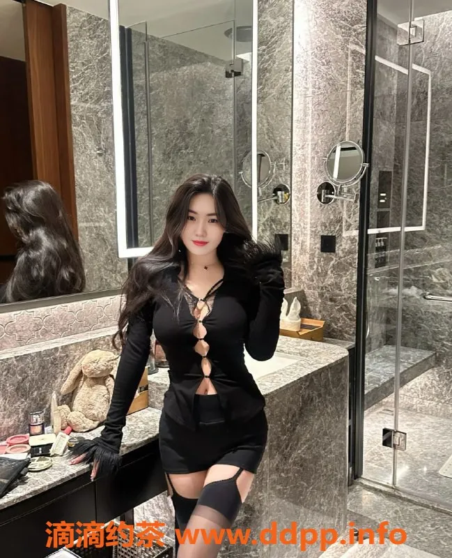 重庆抓龙筋-江北潘朵拉，168cm D罩杯美眉，24岁热情服务