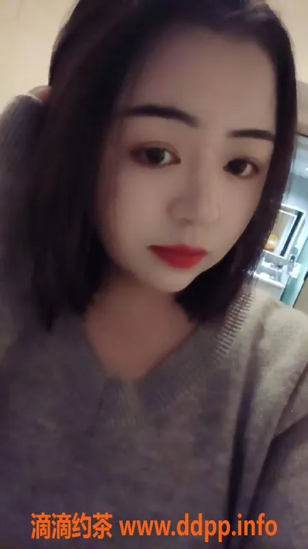 郑州楼凤-金水区依依，160cm、58kg，超值服务等你体验