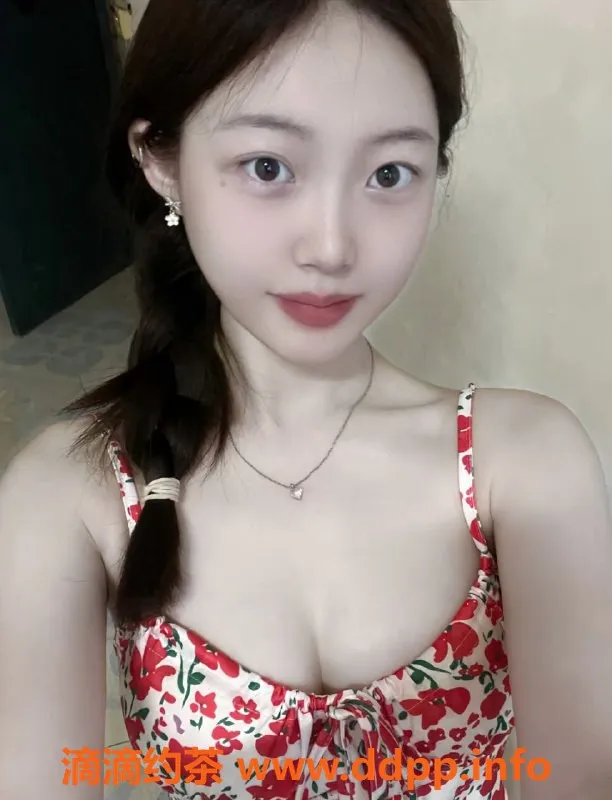 深圳楼凤-深圳玲珑妹梨花，23岁162cm，900元服务多样