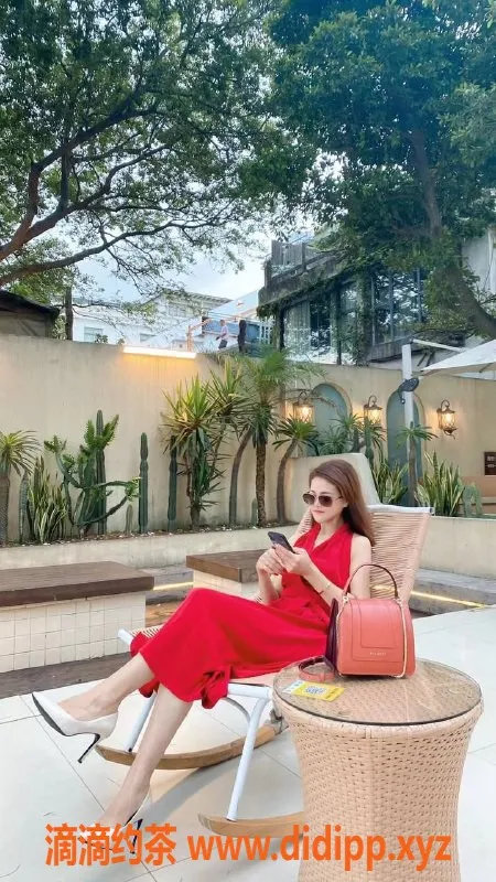 深圳楼凤资源信息,深圳福田苏老湿老师，1688元起 SM潮喷服务