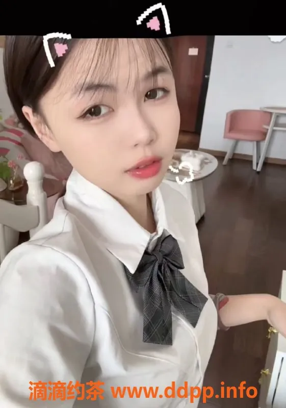 深圳楼凤-18岁龙岗学生妹，162cm 34C开课啦！