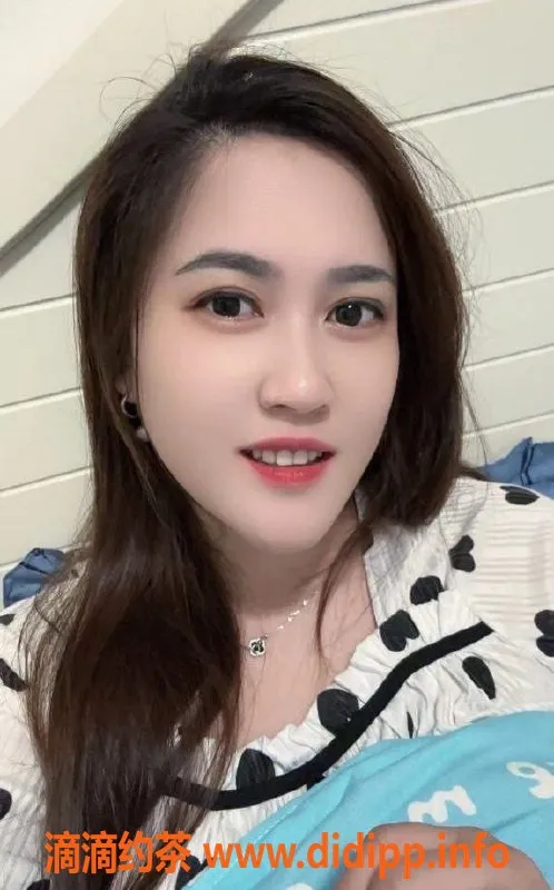 重庆楼凤-大坪茗茗，165cm D杯，28岁，热情服务等你来体验！