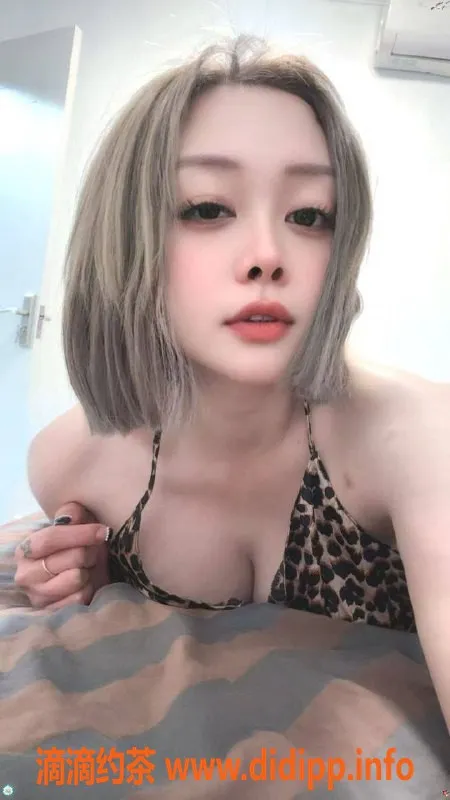 北京楼凤-丰台媚儿，天然大胸，口活一流，600P